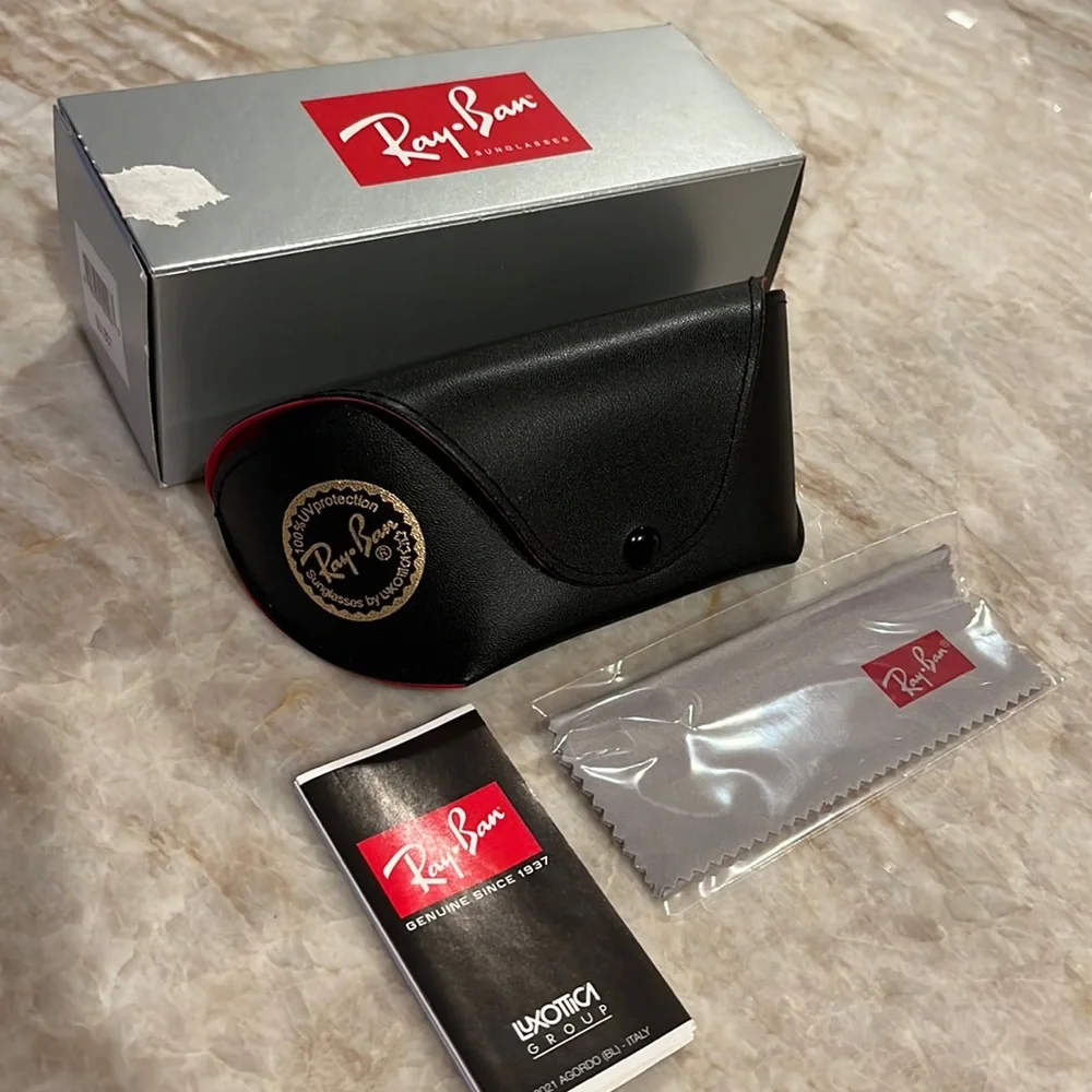 Ray-Ban this listing